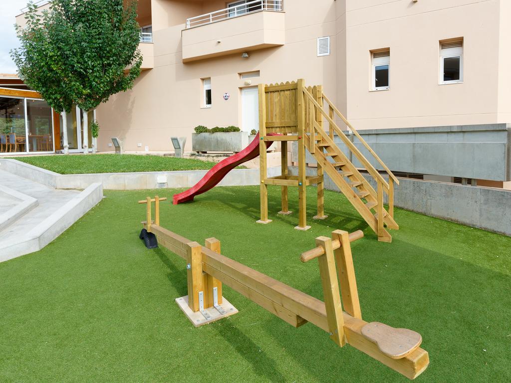 Aparthotel Dunes Platja Can Picafort  Exteriör bild