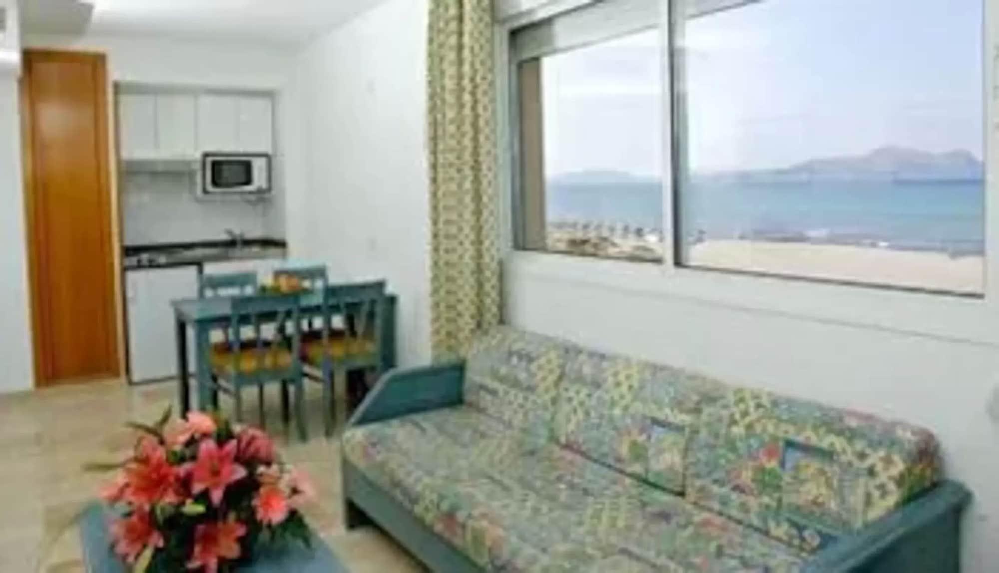 Aparthotel Dunes Platja Can Picafort  Exteriör bild