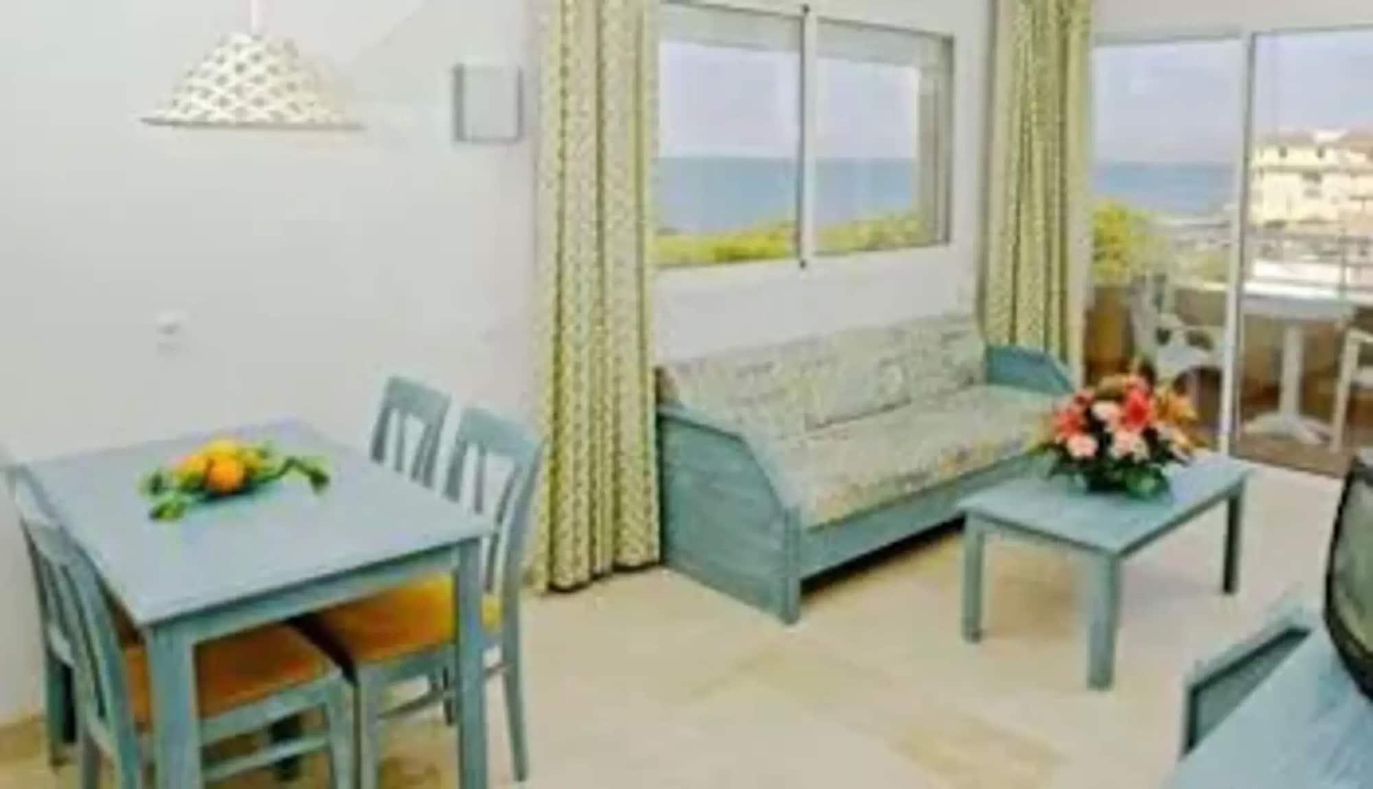 Aparthotel Dunes Platja Can Picafort  Exteriör bild